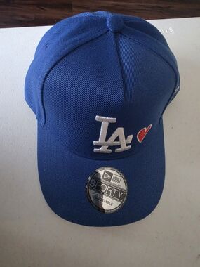 New Era Los Angeles Dodgers Blue 9FORTY Cap with Heart Patch